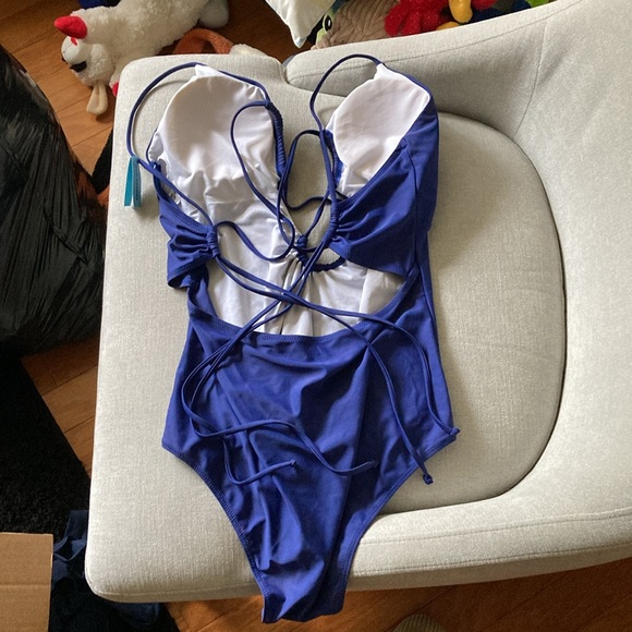 Sexy blue bathing suit, one piece - Picture 2 of 3